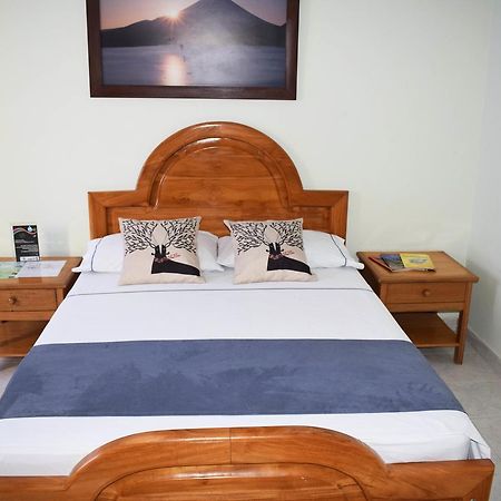 Hotel Punta De Aguila Necoclí エクステリア 写真