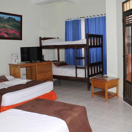 Hotel Punta De Aguila Necoclí エクステリア 写真