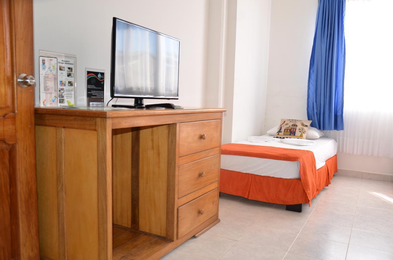 Hotel Punta De Aguila Necoclí エクステリア 写真