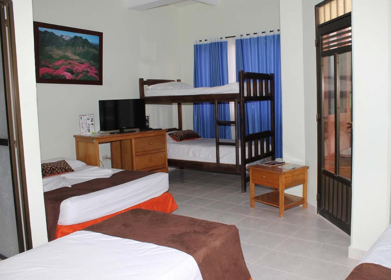 Hotel Punta De Aguila Necoclí エクステリア 写真